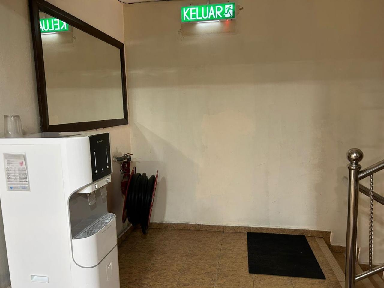Hotel Cahaya Tanjong Malim Buitenkant foto