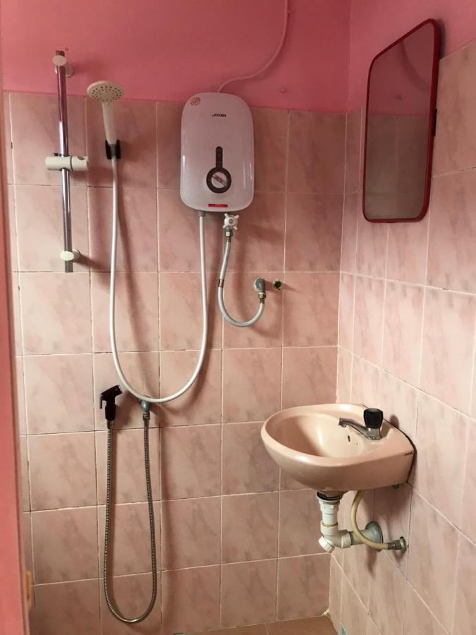 Hotel Cahaya Tanjong Malim Buitenkant foto