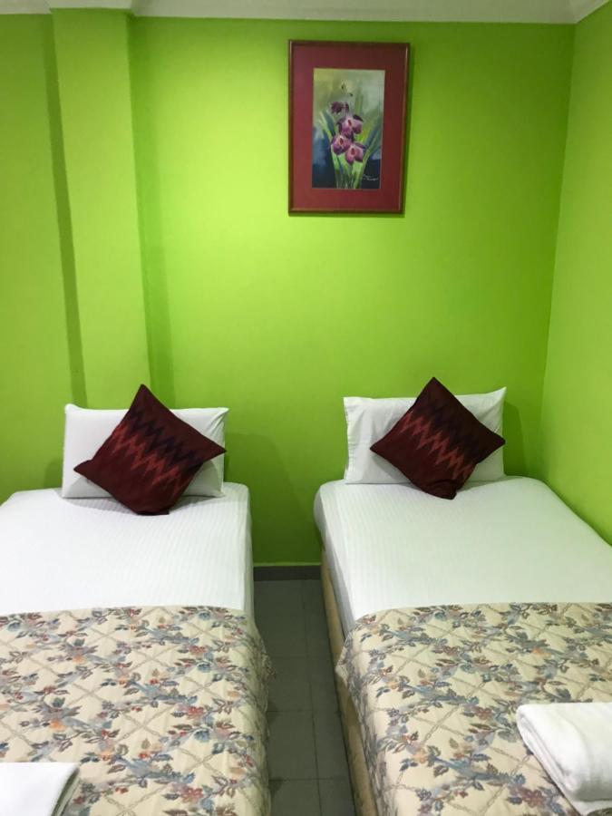 Hotel Cahaya Tanjong Malim Buitenkant foto