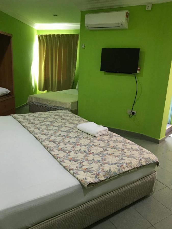 Hotel Cahaya Tanjong Malim Buitenkant foto