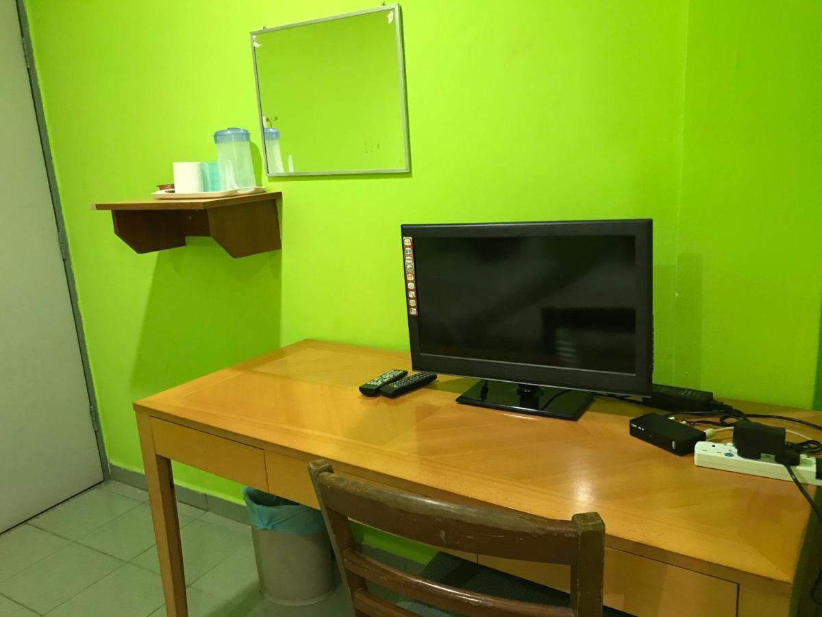 Hotel Cahaya Tanjong Malim Buitenkant foto
